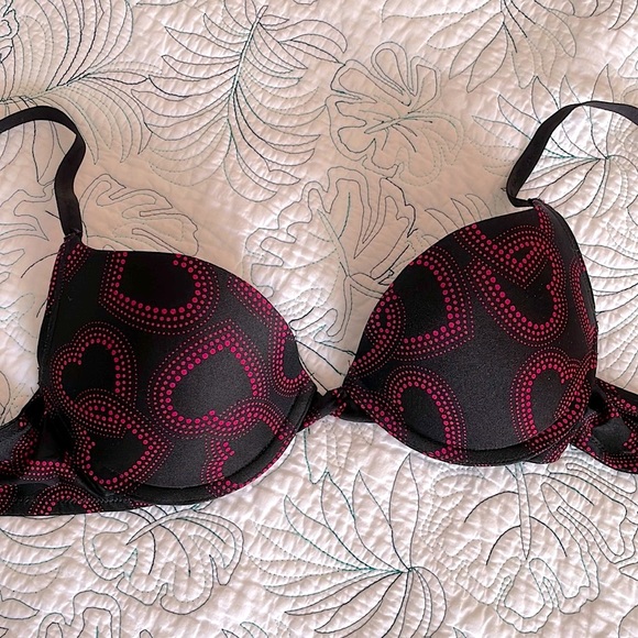Victoria's Secret Other - VS Sexy little things Heart bra 32C push-up pink hearts on black mesh